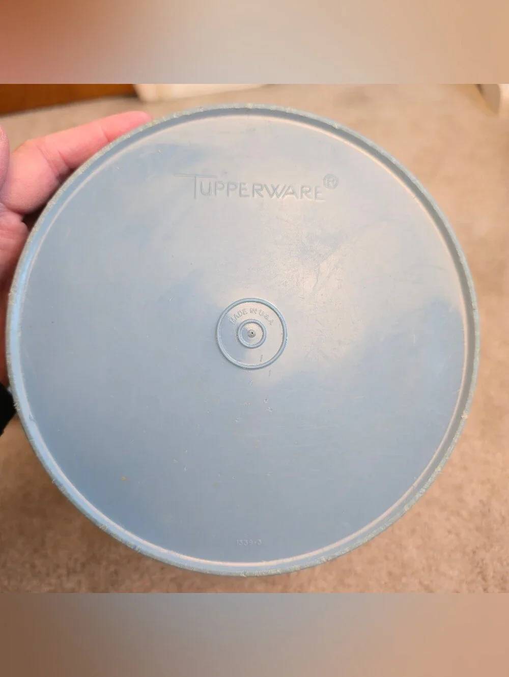Tupperware Servalier canister 1339  